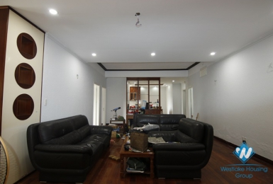Big size apartment for rent in Vu Pham Ham st, Cau Giay District 